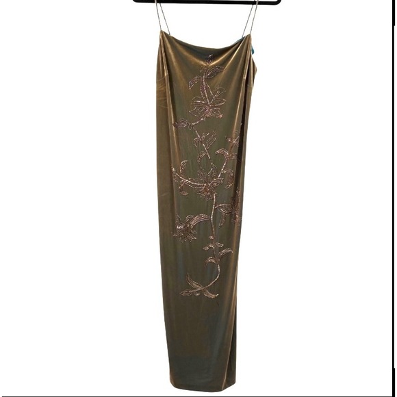 American Vintage Dresses & Skirts - Vintage Y2K Donna Morgan Olive Green Velvet Beaded Slip Dress